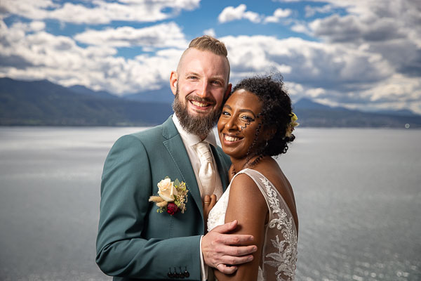 Suspendus dans les airs