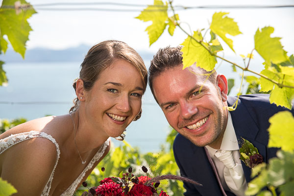 Les mariés dans les vignes